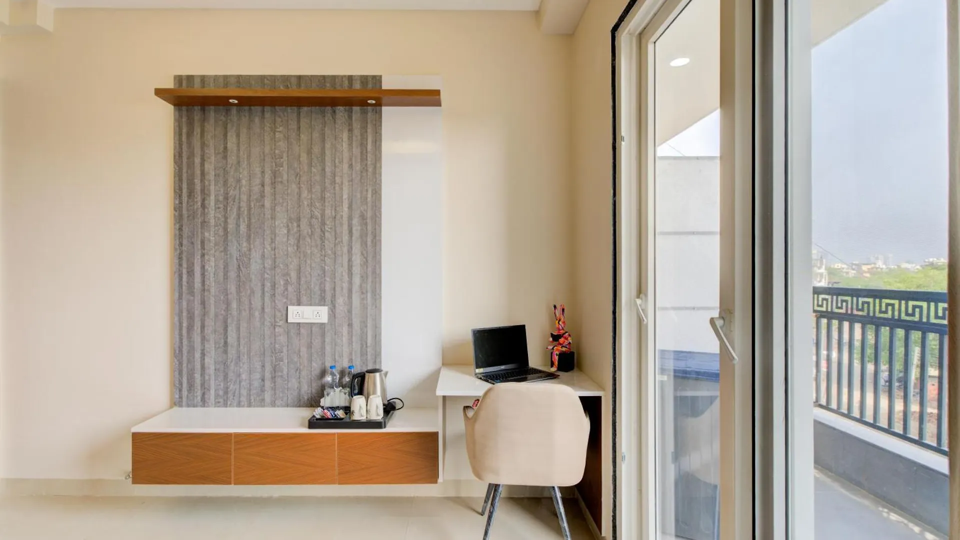 The Lodgers 1 Bhk Serviced Apartments Near Artemis Hospital Sector 52 Gurgáon Indie
